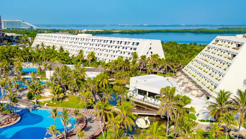 Oasis Hoteles